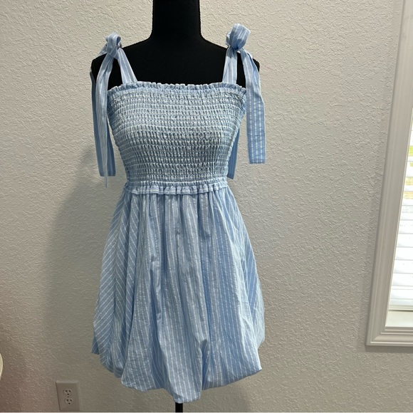 entro Dresses & Skirts - Entro blue and white pin striped dress size M